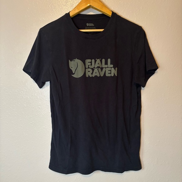 Fjallraven T-Shirt - Picture 1 of 4